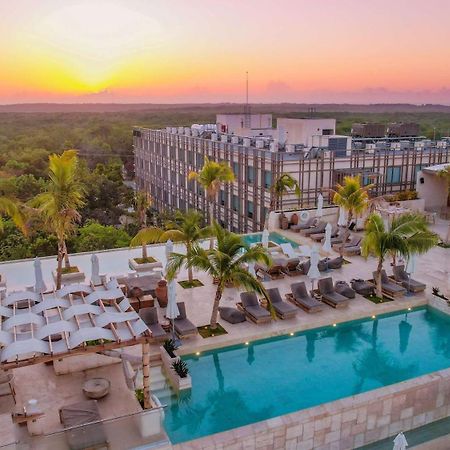Motto By Hilton Tulum Hotel Exterior photo
